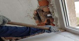 Демонтаж оконных откосов по выгодной цене от 529 руб. в Комсомольске-на-Амуре - Сварной-Кмс